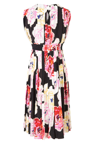 Camellia Pattern Pleated Silk Dress | Spring '11 Runway Dresses Chanel   