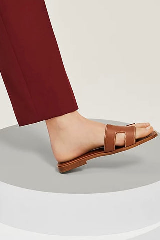 Oran Sandal in Gold | (est. retail $700) Sandals Hermès   