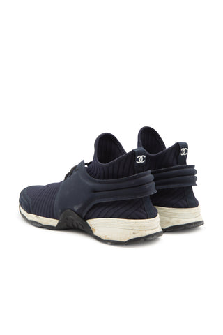 CC Low-Top Sneakers | (est. retail $950) Sneakers Chanel   