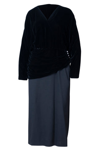 Long Sleeve Velvet V-Neck Dress in Black