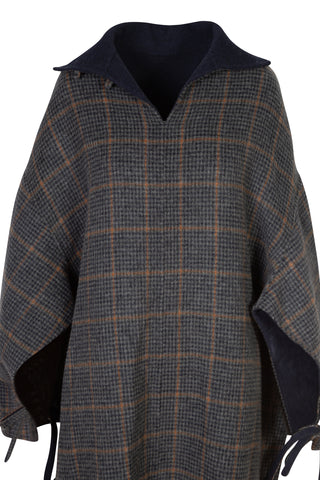 Double-face Wool Windowpane Plaid Poncho Coat | FW '19 Jackets Deveaux New York   