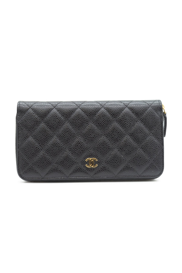 Zip Around Wallet in Quilted Caviar Leather